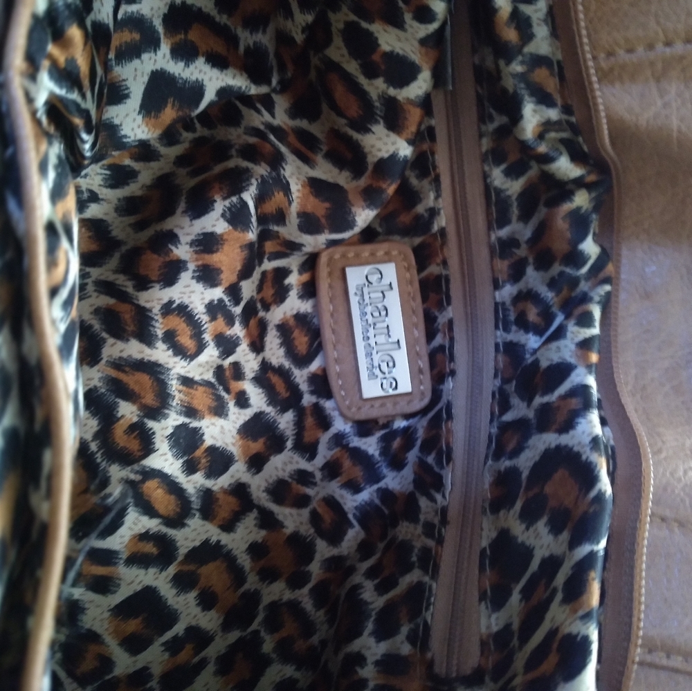 Purse - Picture 3 of 5